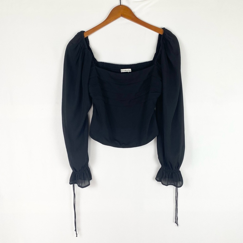 Abercrombie Square Neck Sheer Puff Sleeve Blouse Smocked Size Medium